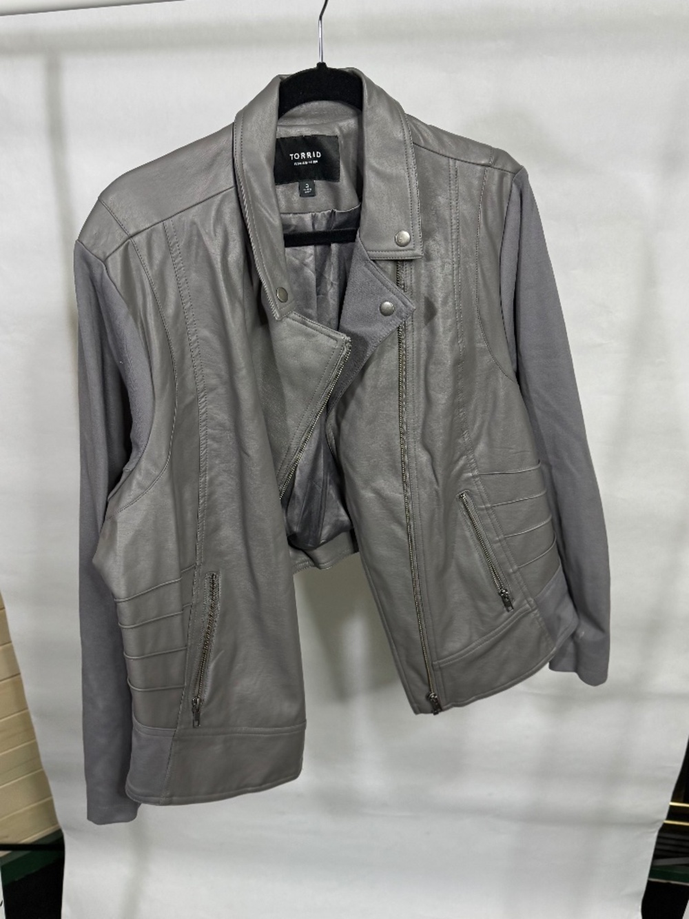 Torrid bomber jacket - size 3